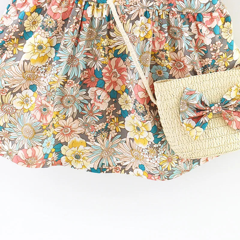 LOLITA vintage dress & Straw bag